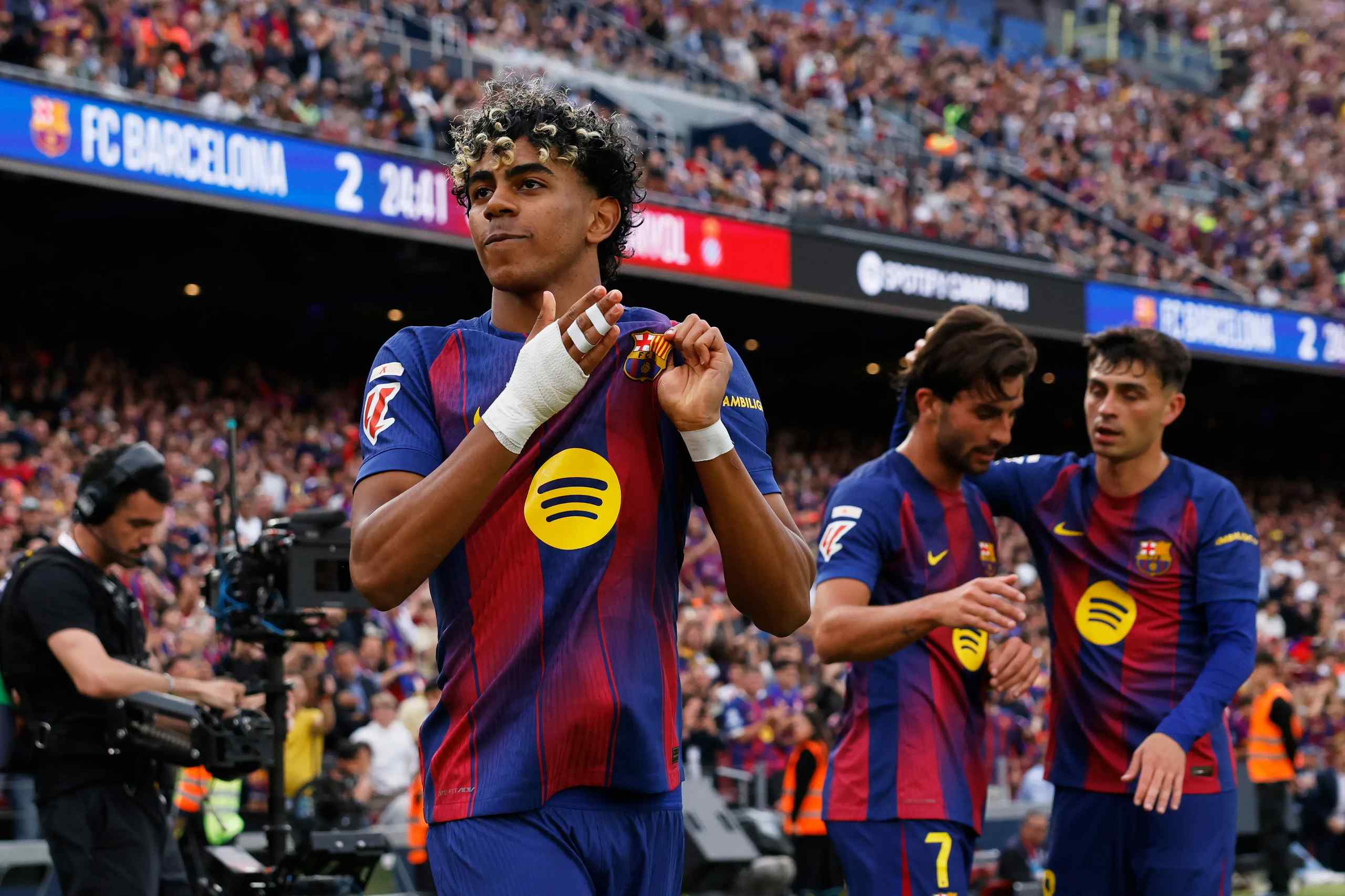 Lamine Yamal playing for Barcelona